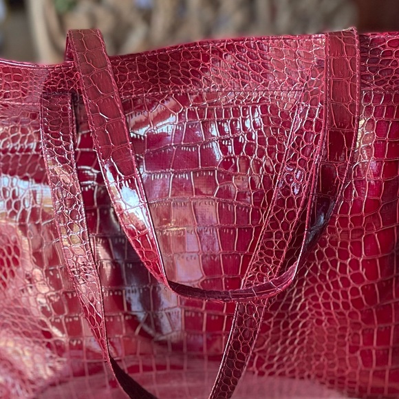 “NIEMAN MARCUS” BURGUNDY TOTE BAG  NWT - Picture 3 of 8